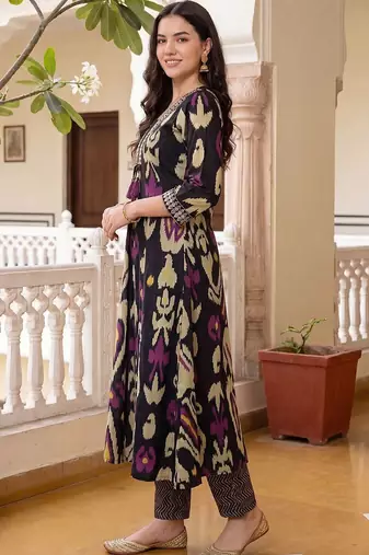 Women Ethnic Motifs Printed Regular Thread Work Pure Cotton Kurta with Trousers & With Dupatta