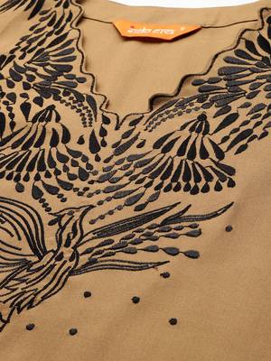 Embroidered Kurta with Trousers 2