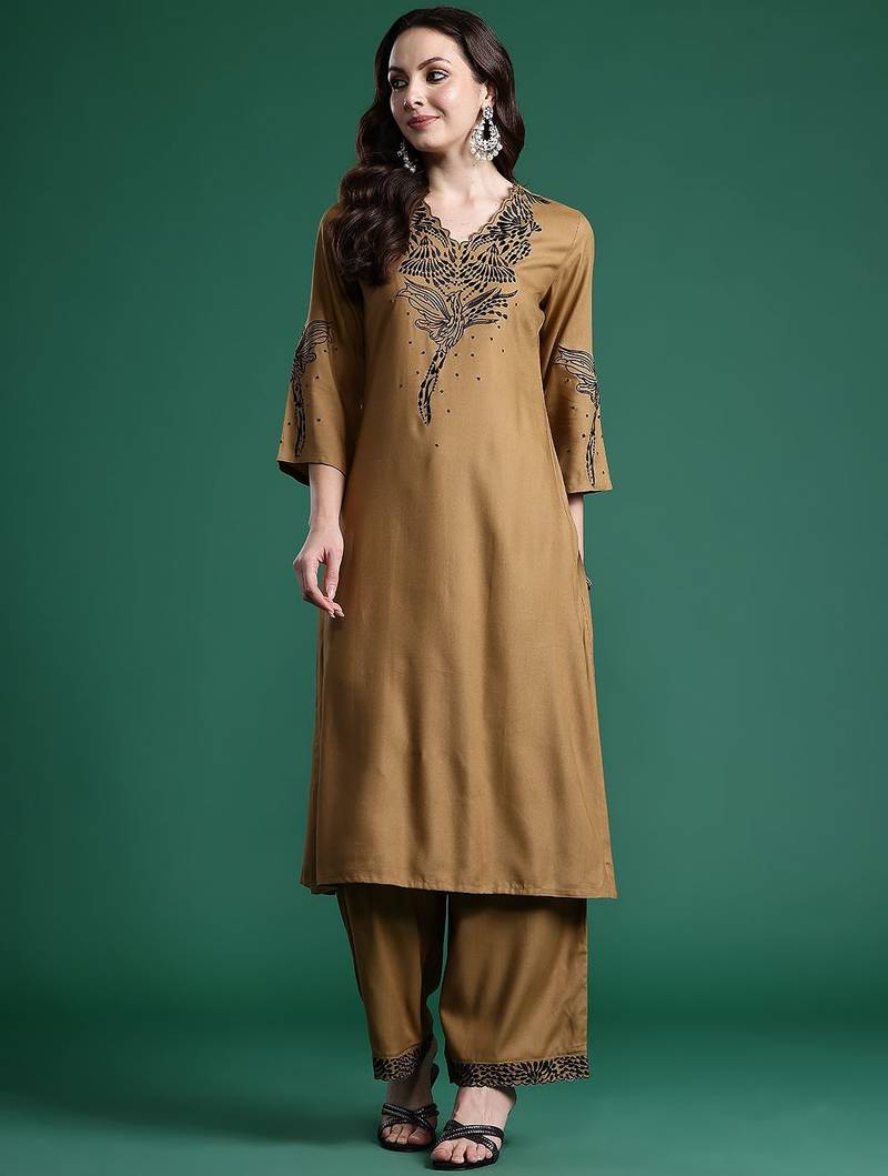 Embroidered Kurta with Trousers