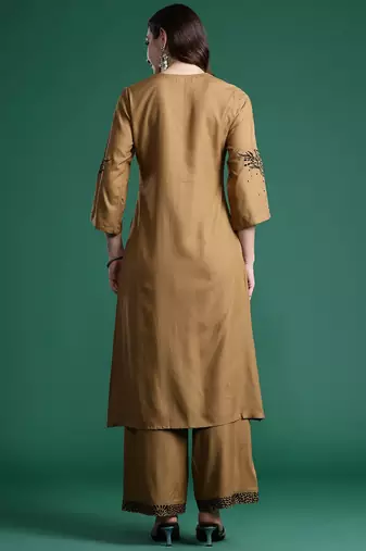 Embroidered Kurta with Trousers