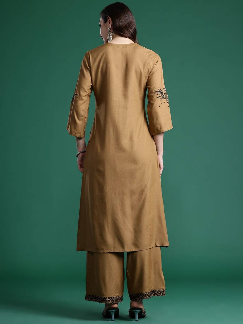 Embroidered Kurta with Trousers
