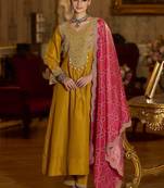 Ethnic Motifs Embroidered A-Line Bandhani Zari Kurta With Trousers & Dupatta