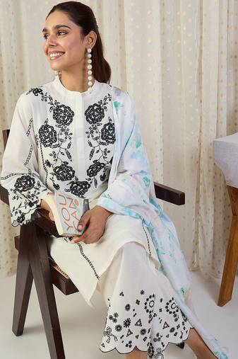 Women Floral Embroidered Regular Thread Work Cotton Kurta with Palazzos & Dupatta