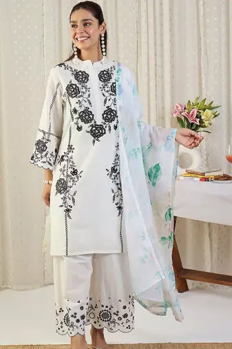 Women Floral Embroidered Regular Thread Work Cotton Kurta with Palazzos & Dupatta