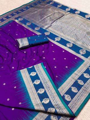 Purple soft banarasi silk saree with zari weaving  design with contrast blouse 2