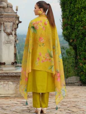 Women Embroidered Kurta with Trousers & Dupatta 5