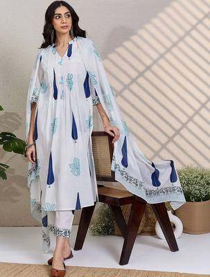Women Ethnic Motifs Printed Pleated Pure Cotton Kurta with Trousers & With Dupatta 2