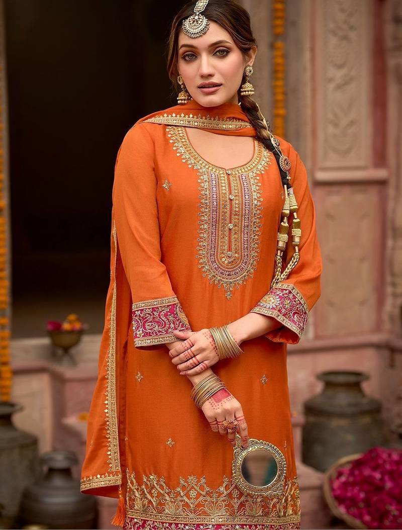 Women Ethnic Motifs Embroidered Regular Kurta with Patiala & With Dupatta