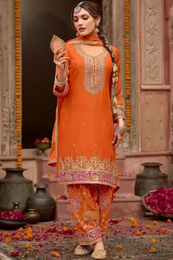 Women Ethnic Motifs Embroidered Regular Kurta with Patiala & With Dupatta