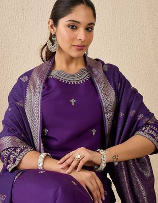 Women Ethnic Motifs Embroidered Regular Kurta with Patiala & Dupatta 2