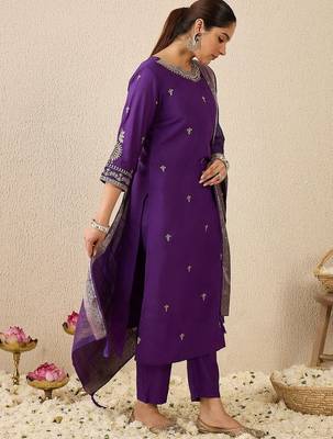 Women Ethnic Motifs Embroidered Regular Kurta with Patiala & Dupatta 3