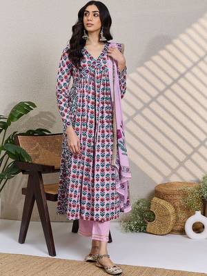 Women Floral Printed Empire Pure Cotton Kurta with Trousers & With Dupatta 1