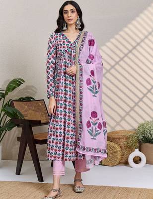 Women Floral Printed Empire Pure Cotton Kurta with Trousers & With Dupatta 6