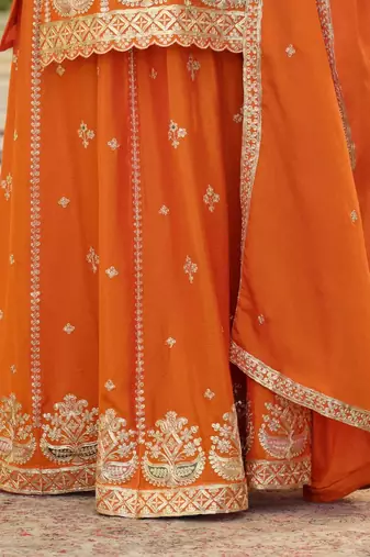 Women Ethnic Motifs Embroidered Long Sleeves Straight Kurta with Skirt & Dupatta