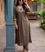 Women Ethnic Motifs Embroidered Regular Thread Work Kurta with Trousers