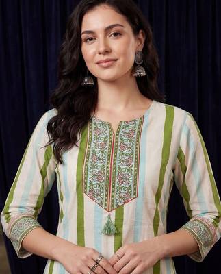 Women Floral Printed Regular Thread Work Cotton Kurta With Trouser & Dupatta 3