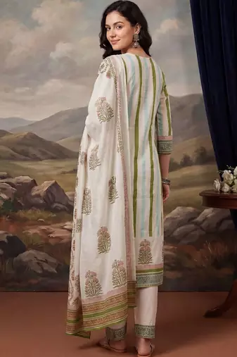 Women Floral Printed Regular Thread Work Cotton Kurta With Trouser & Dupatta