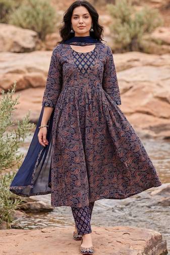 Women Ethnic Motifs Printed Empire Pure Cotton Kurta with Trousers & With Dupatta