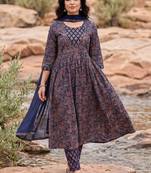 Women Ethnic Motifs Printed Empire Pure Cotton Kurta with Trousers & With Dupatta
