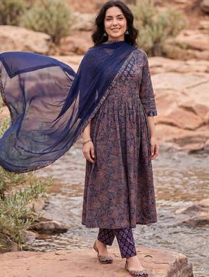 Women Ethnic Motifs Printed Empire Pure Cotton Kurta with Trousers & With Dupatta 3