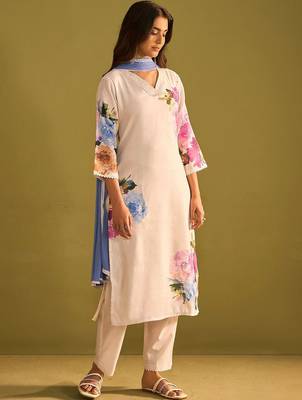 Floral Printed Beads and Stones Linen Straight Kurta with Trouser & Dupatta 4
