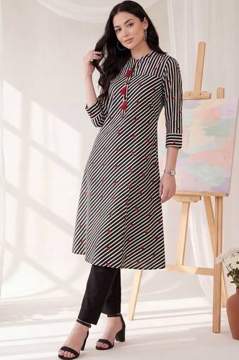 Women Printed Regular  Cotton Kurta with Trousers