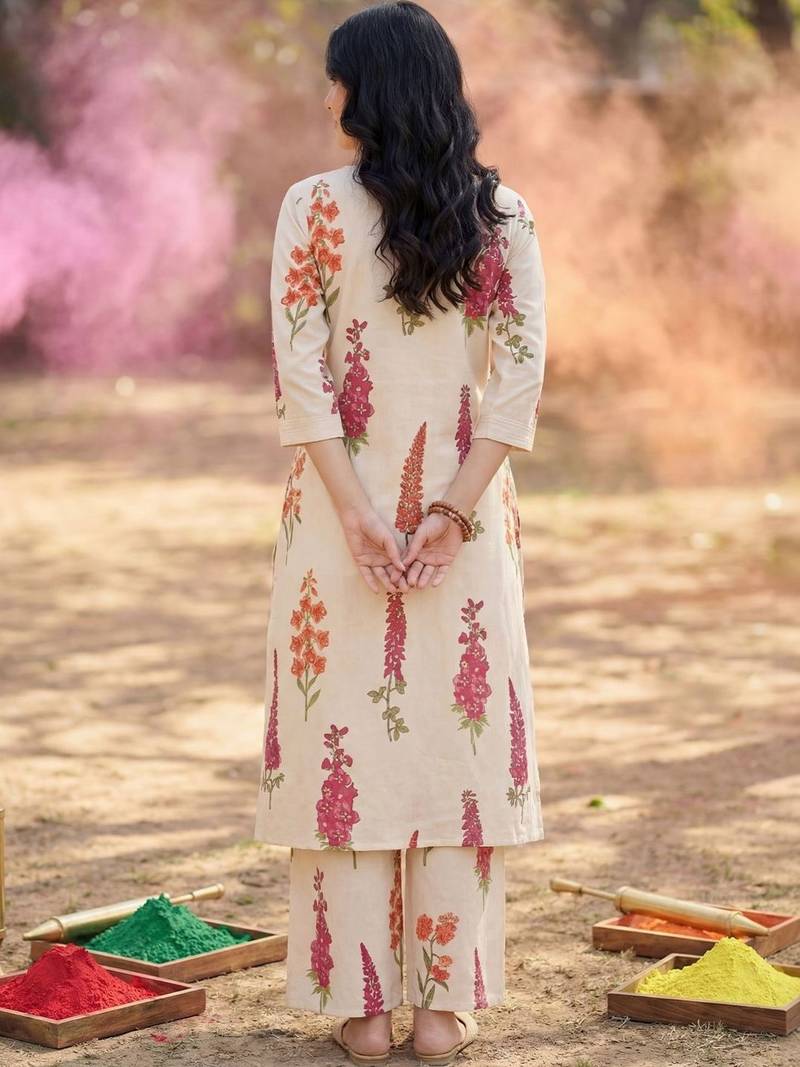 Women Floral Printed Regular Pure Cotton Kurta with Trousers