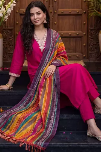 Women Ethnic Motifs Embroidered Regular Kurta with Trousers & With Dupatta