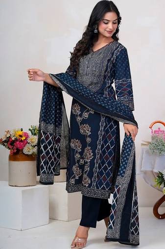 Women Floral Printed Panelled Sequinned Pure Cotton Kurta with Trousers & With Dupatta