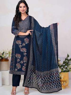 Women Floral Printed Panelled Sequinned Pure Cotton Kurta with Trousers & With Dupatta 6