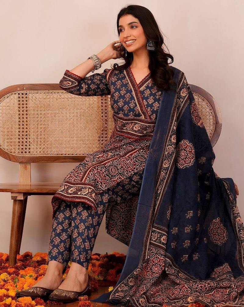 Women Ethnic Motifs Printed Angrakha Pure Cotton Kurta with Trousers & With Dupatta