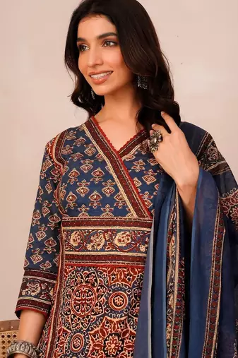 Women Ethnic Motifs Printed Angrakha Pure Cotton Kurta with Trousers & With Dupatta