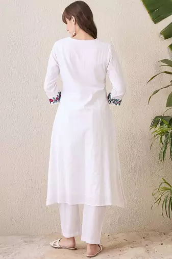 Floral Yoke Design V-Neck Thread Work Pure Cotton A-Line Kurta With Trouser