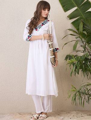 Floral Yoke Design V-Neck Thread Work Pure Cotton A-Line Kurta With Trouser 6