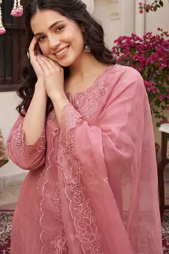 Women Ethnic Motifs Embroidered Regular Chikankari Kurta with Trousers & With Dupatta