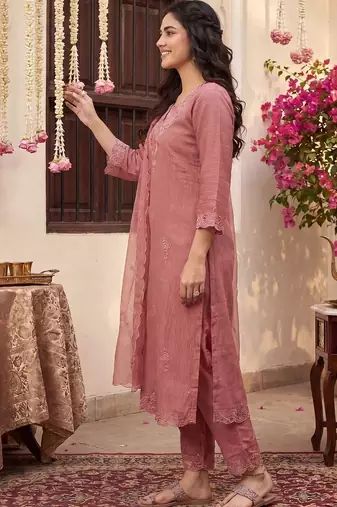 Women Ethnic Motifs Embroidered Regular Chikankari Kurta with Trousers & With Dupatta