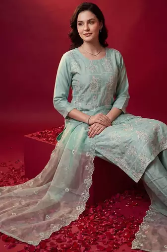 Women Ethnic Motifs Embroidered Regular Thread Work Kurta with Trousers & With Dupatta