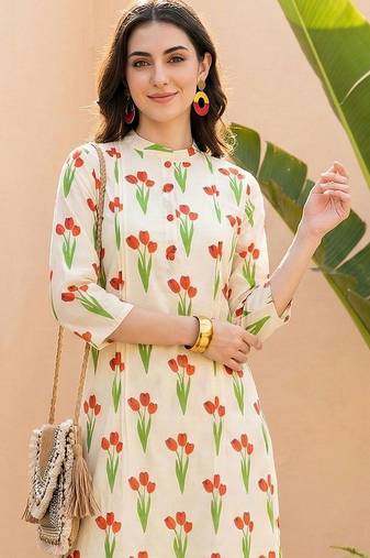 Women Floral Printed Regular Pure Cotton Kurta with Trousers