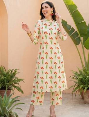 Women Floral Printed Regular Pure Cotton Kurta with Trousers 6