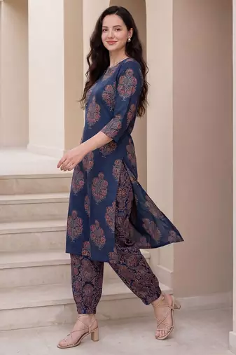 Women Floral Printed Regular Pure Cotton Kurta with Salwar