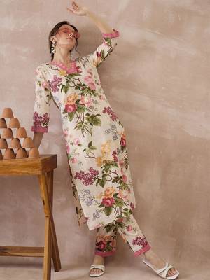 Women Floral Printed Regular Pure Cotton Kurta with Trousers 1