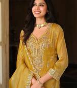 Women Ethnic Motifs Embroidered Regular Thread Work Kurta with Trousers & With Dupatta
