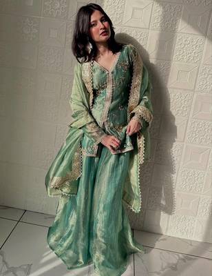 Sea green fendi silk blend embroidered palazzo suit 1