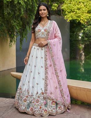 Women's Cream-Pink Organza Zarkan, Multi-Color Thread, Golden Sequin Embroidered Lehenga Choli with Dupatta 2