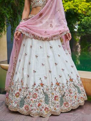 Women's Cream-Pink Organza Zarkan, Multi-Color Thread, Golden Sequin Embroidered Lehenga Choli with Dupatta 3