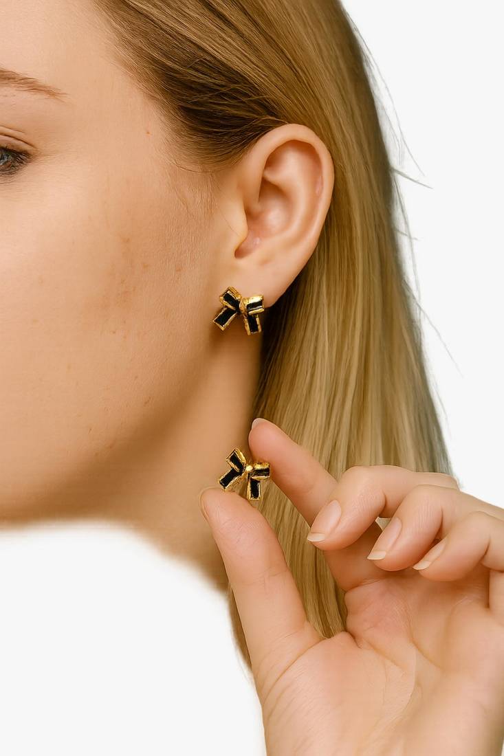 Stylish black & gold bow stud earring