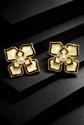 Flower stud earrings, gold-tone enamel with pearl centre, black and cream, push-back closure 1