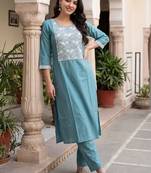 Women Ethnic Motifs Embroidered Regular Thread Work Kurta with Trousers