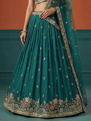 Women's Green Georgette Sequince Embroidered Lehenga Choli with Dupatta 4
