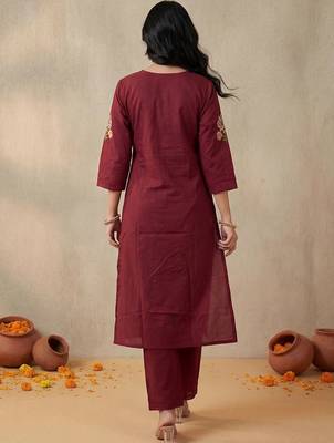Women Ethnic Motifs Embroidered Regular Thread Work Pure Cotton Kurta with Trousers 4